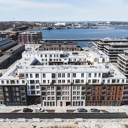 Apartment Modern 3r Home, Ac, Seaview, Parking Tallinn