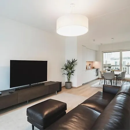 Modern 3r Home, Ac, Seaview, Parking Tallin
